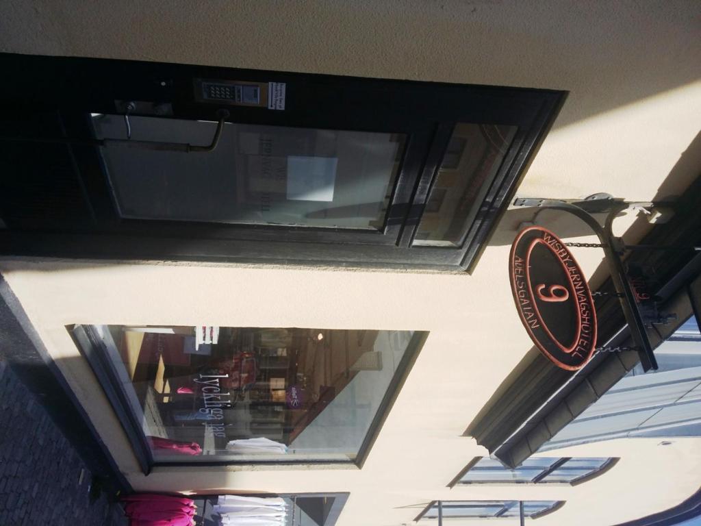 Adelsgatan Bed & Breakfast VBY Exterior foto